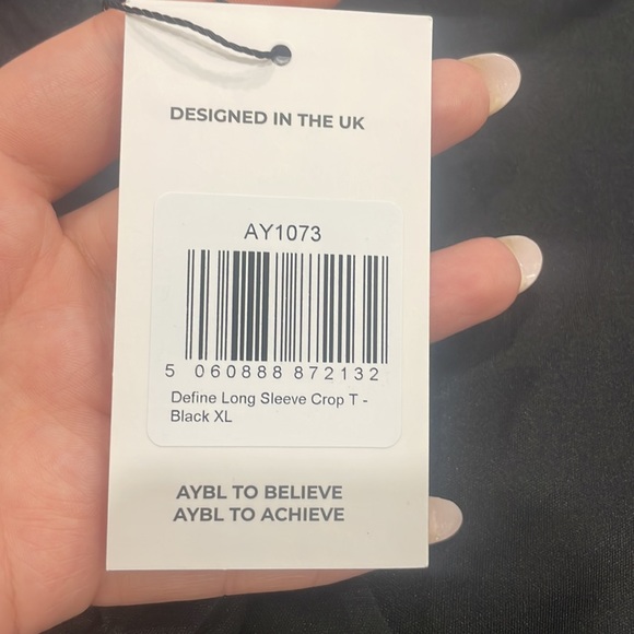 AYBL define long sleeve crop top - Picture 3 of 4
